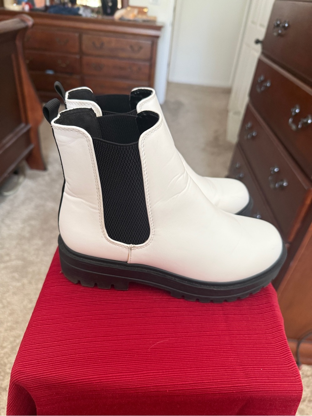 Soda White  Chelsea Boots